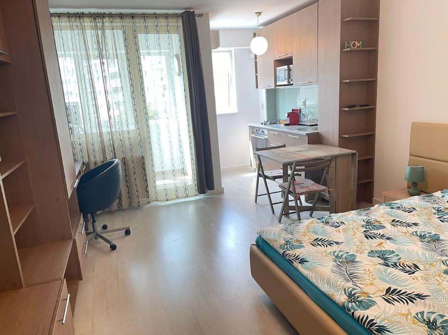 Studio Carol - Rond Baba Novac Lägenhet Bukarest Exteriör bild